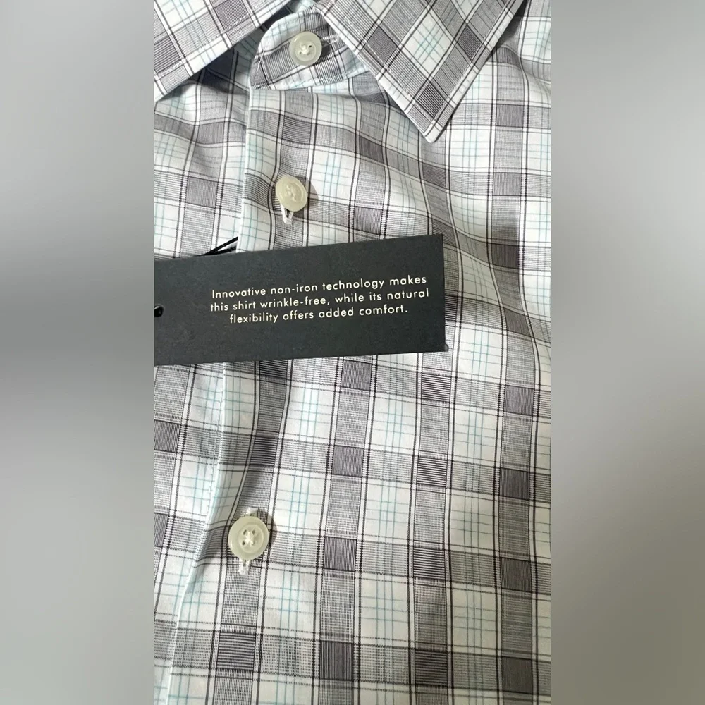 Banana Republic Men's White and Gray Checkered Shirt